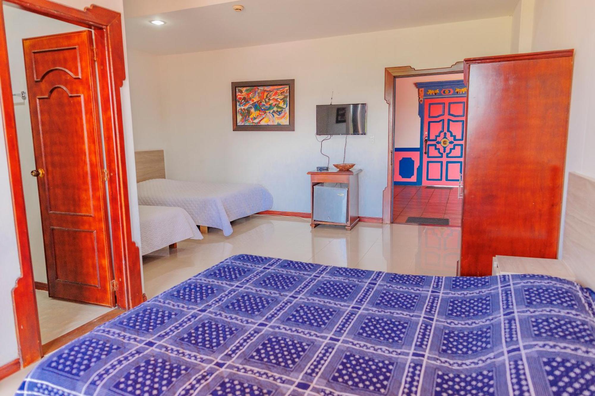 Hotel Arrayanes Del Quindio Montenegro Exteriör bild