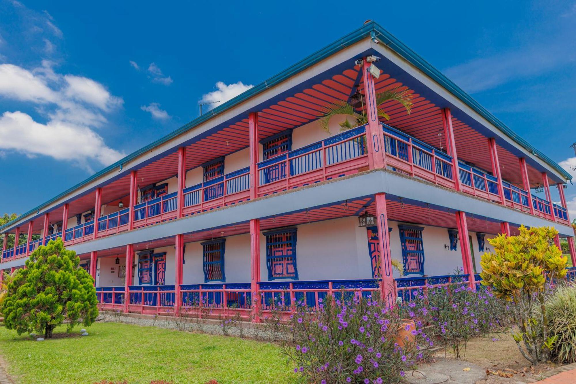 Hotel Arrayanes Del Quindio Montenegro Exteriör bild