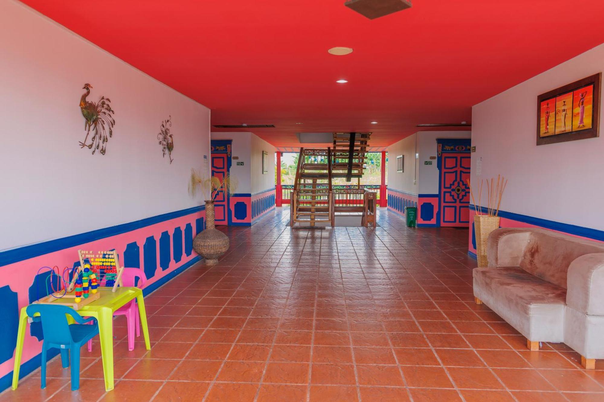 Hotel Arrayanes Del Quindio Montenegro Exteriör bild